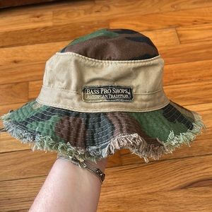 BASS PRO SHOP HAT